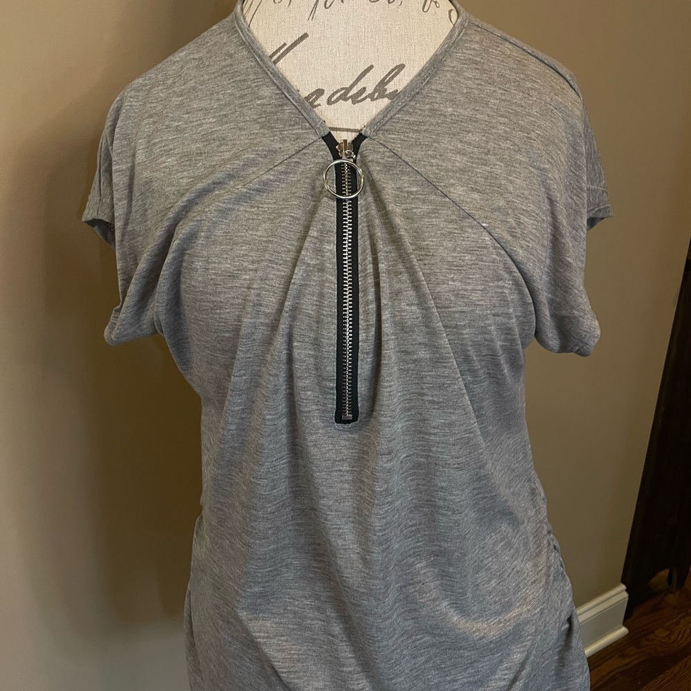 🤐 ZIPPER TOP 🤐 - Picture 8 of 11